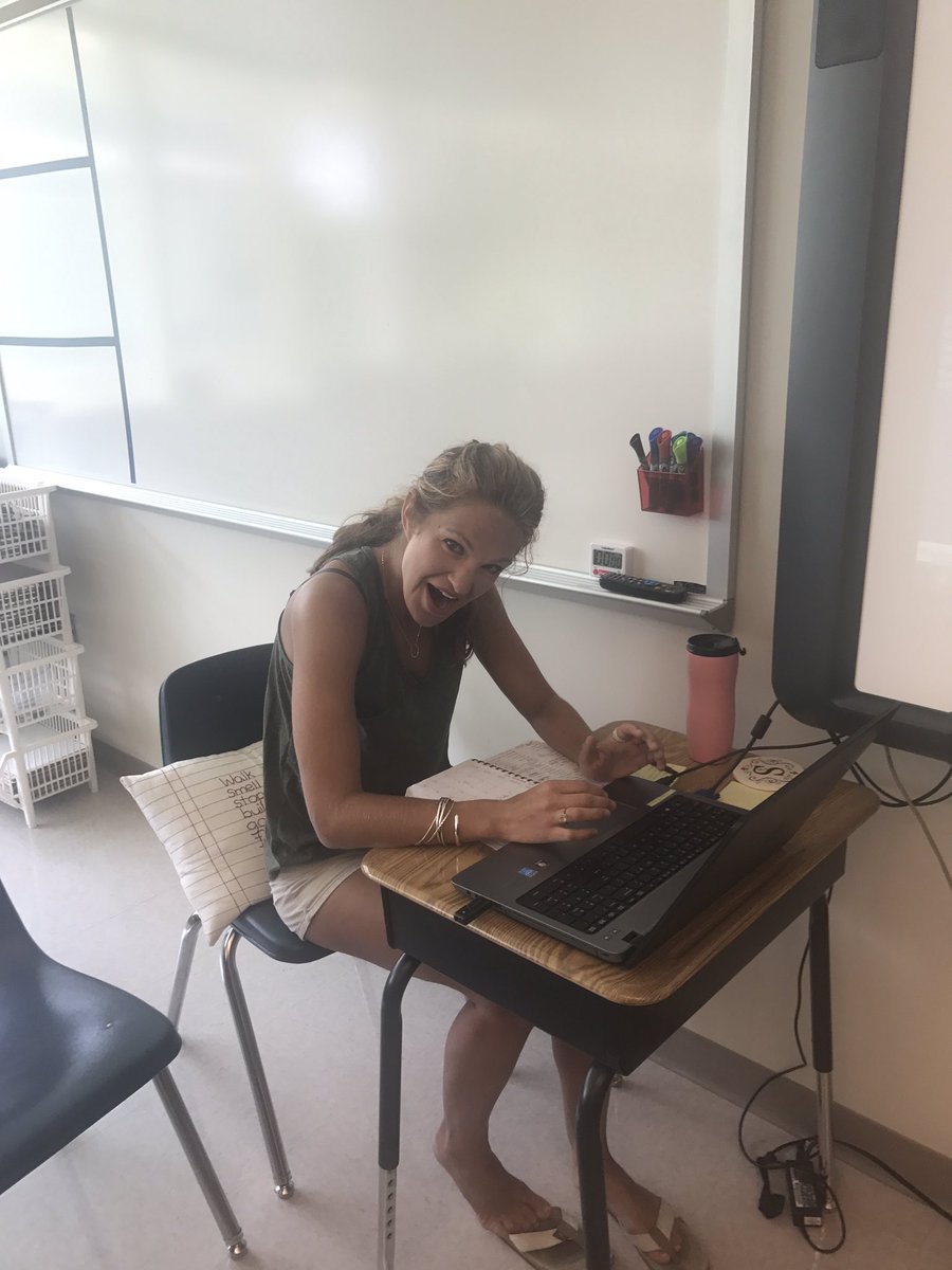 edtech_lynn's tweet photo. "This is awesome! I've never gotten excited about technology before" @APSITMELISSA My 🎒 Re-imagined 👍🏻 👩‍🏫👨‍🏫 ❤️ it @ahrosser https://t.co/dSx9l8bPXc