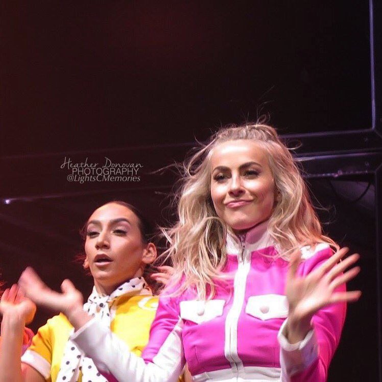 LightsCMemories's tweet photo. @juliannehough #movebeyond #movebeyondtour #movebeyondvip #juleshough #juleshough https://t.co/IziwIQijMK