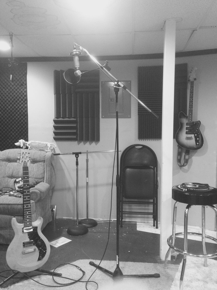 NorthamMusic's tweet image. Writing and tracking for our new EP. Look out for shows coming soon.