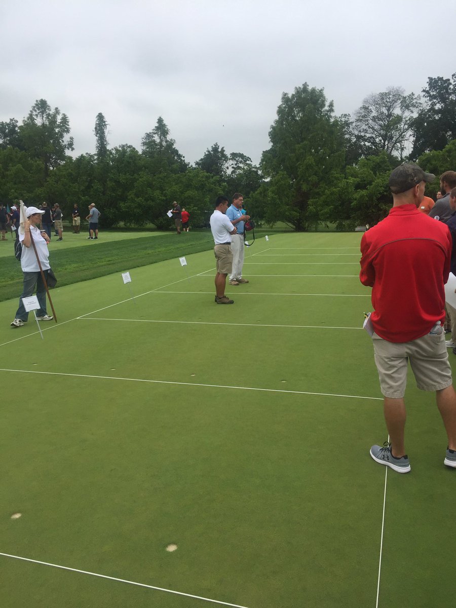 RutgersTurfClub's tweet photo. Great day at #Rutgers Field day today! https://t.co/YcXaZgxOyH