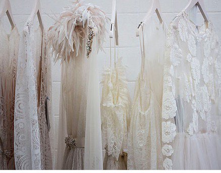How to Find Your Wedding Dress Style: New #blog post is up from our guest blogger o + q | Kayla #weddingdress #style ow.ly/VzQt30dUiNP