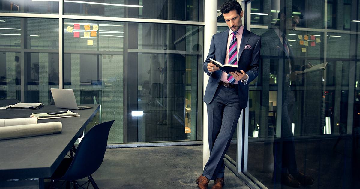 ThreadsOnBoston's tweet image. It’s good to have things in life you can rely on. 

David Donahue, available at Threads on Boston. Opening September 1st, 2017.