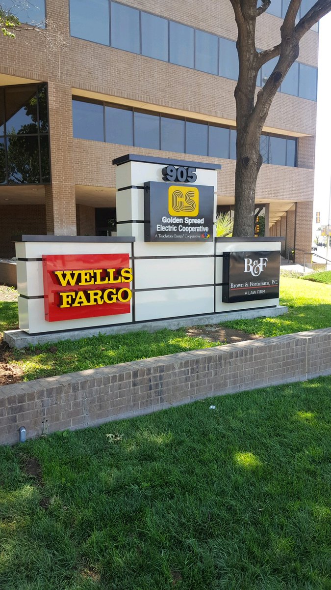 AAASignAmarillo's tweet photo. Monument Signs! https://t.co/64Jj1HNRd8