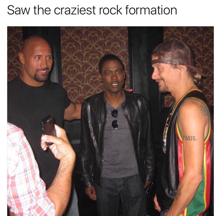 MensHumor's tweet photo. Nature is truly majestic. https://t.co/pndJxkXYAq