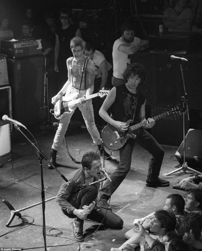 PunKandStuff's tweet photo. The Clash at the Music Machine in Camden, London, July 1978, featuring Sex Pistol Steve Jones for the encores.
photo by Justin Thomas. https://t.co/WSZFekNs5m