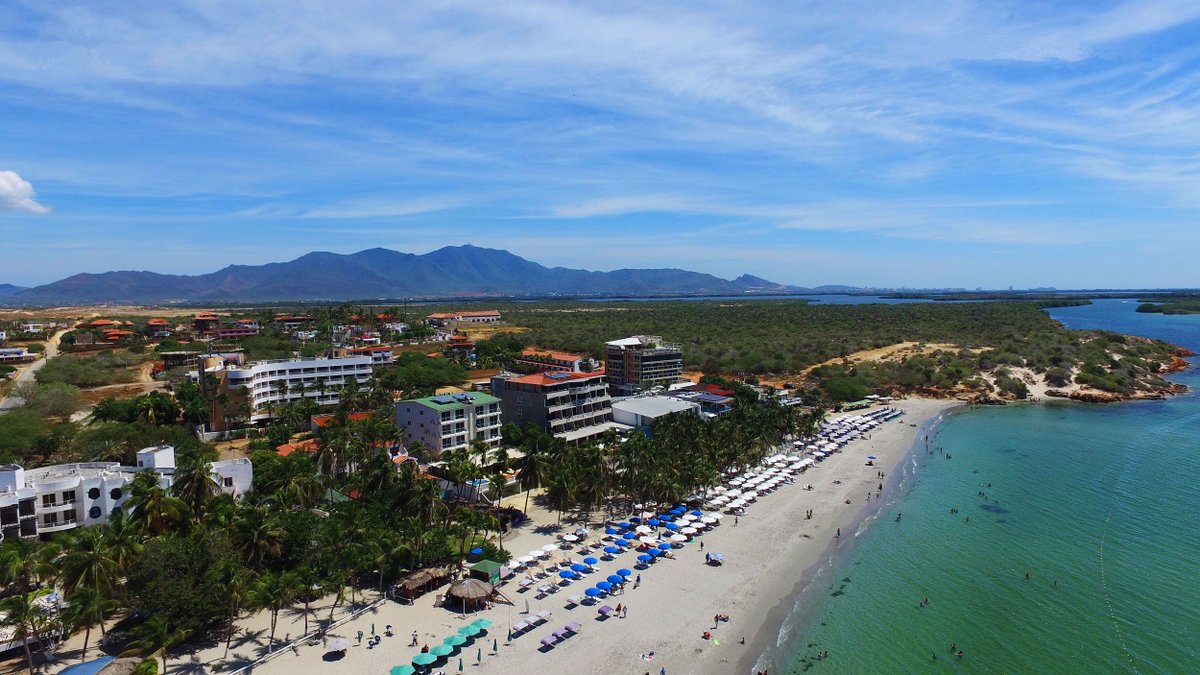 PosadaLaMar1's tweet photo. El mundo es de los que se atreven a descubrirlo 🌎 🌊🌴☀️
https://t.co/F6ZTA8bgmV #ElYaque #IslaDeMargarita #Venezuela #Travel https://t.co/xgR0aq4puU