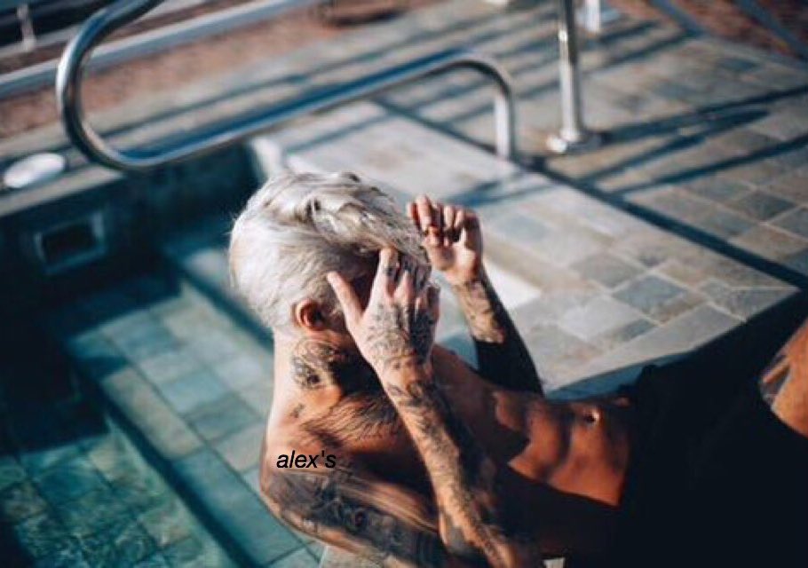 moregdrs's tweet photo. — I never really understood 
the way you laid your eyes on me
the ways that no one ever could. https://t.co/DfvFrmKKUX