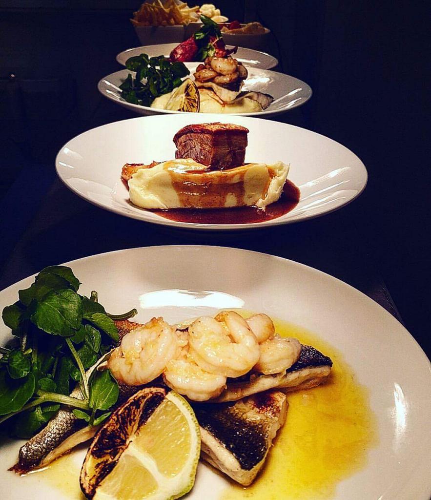 Hewitt's Restaurant (HewittsIOW) Twitter