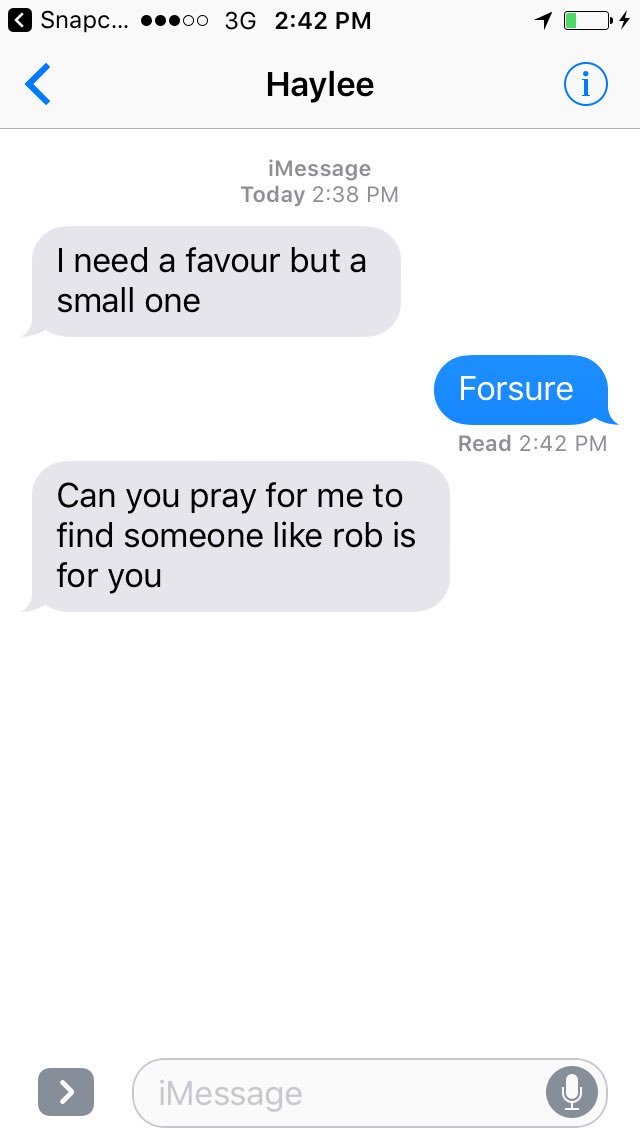 itsjustjuliie's tweet photo. When all your friends want their men to be more like Rob 🤷🏽♀️ #everydayoccurrence https://t.co/SCvkPmFWBB