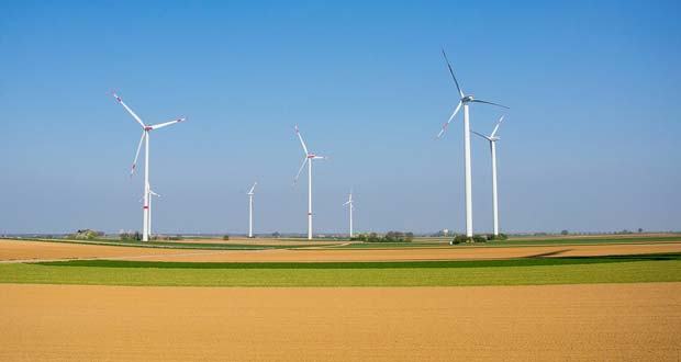 14 interesting facts about wind turbines from KickassFacts alternativewindenergy.org/2017/07/25/14-…