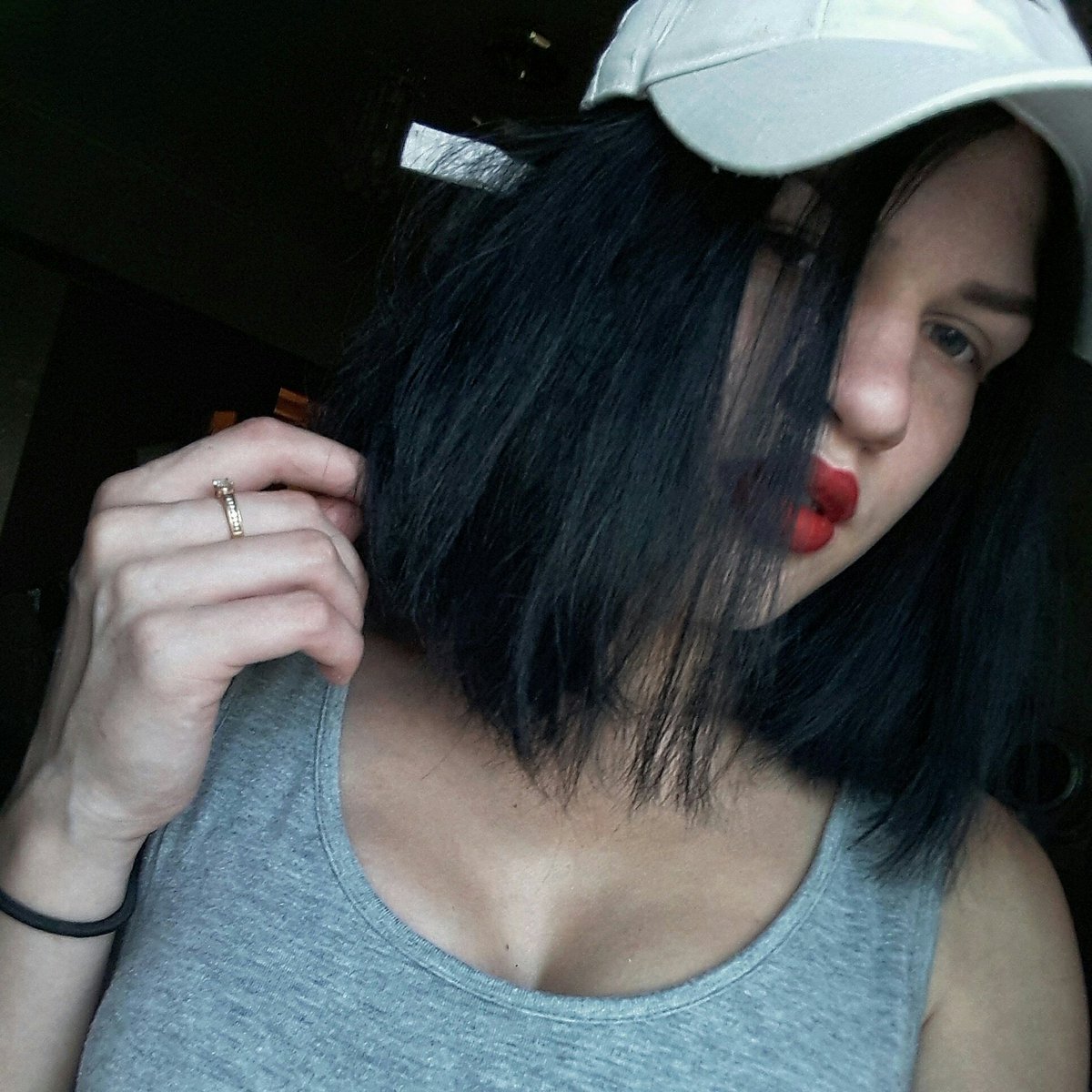 katya_shewa's tweet photo. #НоваяАватарка https://t.co/hytdHtUJkH