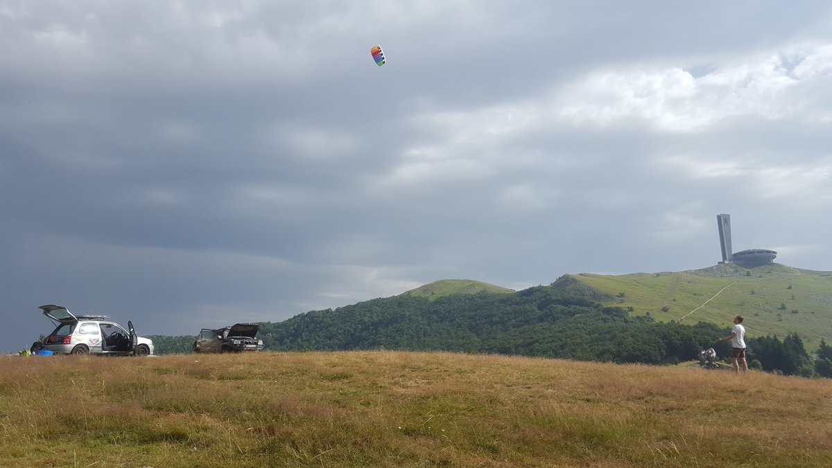 DeadpanDrafters's tweet photo. Kite flying at Buzludzha before packing up and setting out for Istanbul this morning #MongolRally https://t.co/eveoyN4Tys