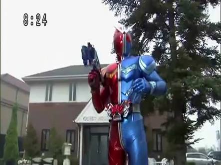 likebsr's tweet photo. 果てしない既視感
１枚目：仮面ライダーWヒートトリガー
２枚目：仮面ライダーパラドクス レベル99
３枚目：ニンテンドースイッチ
４枚目：仮面ライダービルド https://t.co/45L1xYxnfp