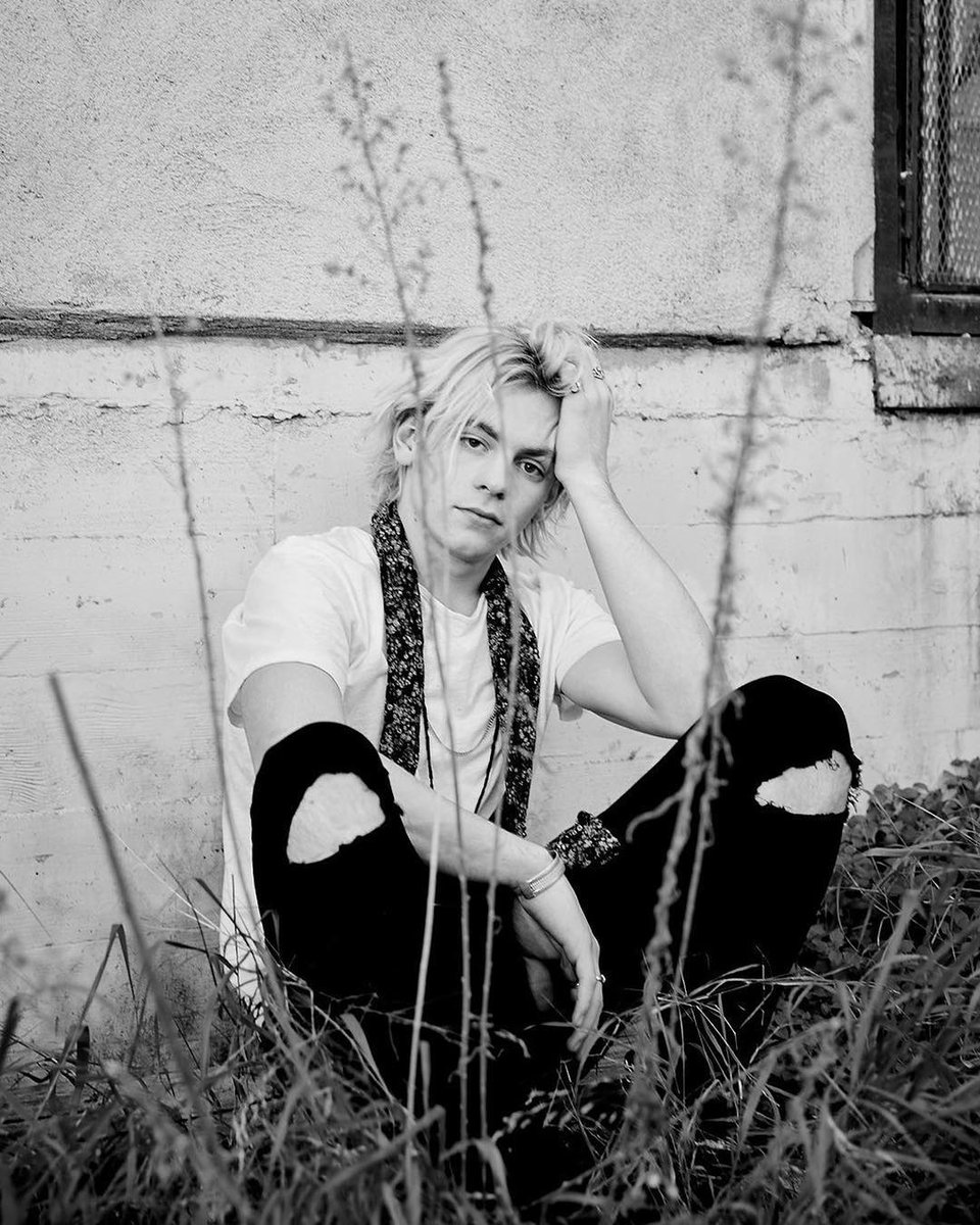 RikerInfoBR's tweet image. [FOTO]: Mais fotos do photoshoot feito pelo Ross para o Brooklin Pictures!