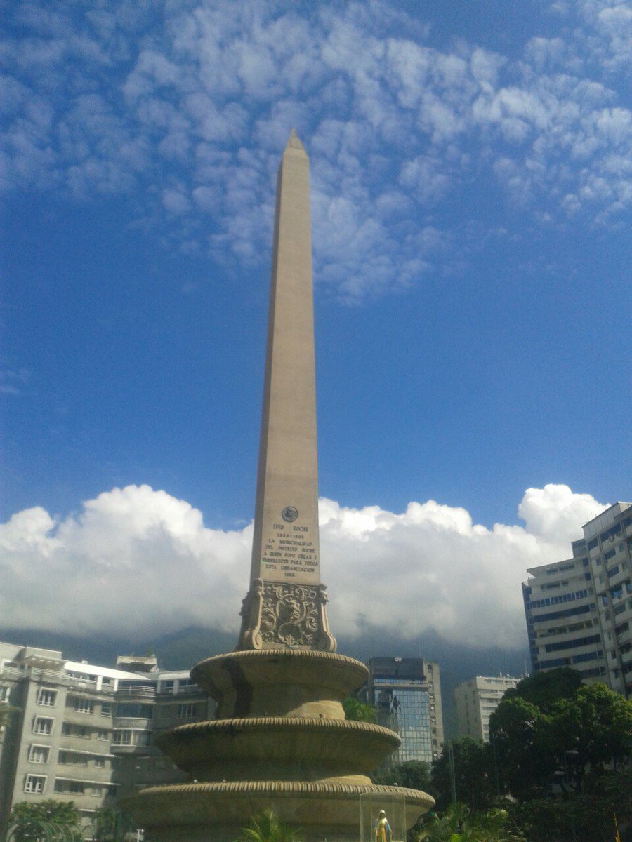 LaMagaLuna's tweet photo. #Caraqueando
#LoAmoDeCaracas
#Caracas450 https://t.co/eu6T3JtlBT
