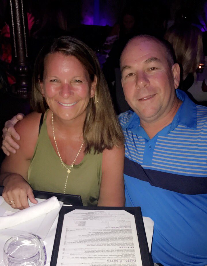 HaleyKilian's tweet photo. Happy 30th anniversary to my parents. Here's to 30 more! I love you both. Xoxo https://t.co/rey8h314Ov