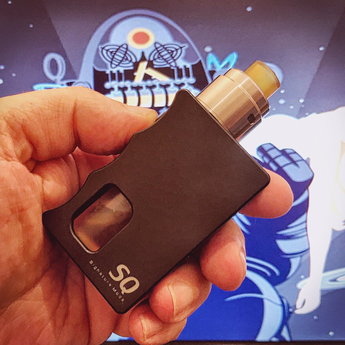 Vaper_Room's tweet photo. One very happy #vaper 😊#signaturemods #sqsquonkmod #alliancetechvapor #flave #bf #rda #vape #vaping #squonk #squonking #squonker #squonkmod https://t.co/s4vCxNeHi9