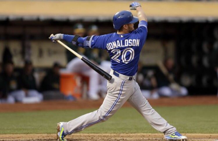 BasebaIlKing's tweet photo. Who's the better 3rd baseman?
RT for Nolan Arenado 
Like for Josh Donaldson https://t.co/qe1DYsQfj9