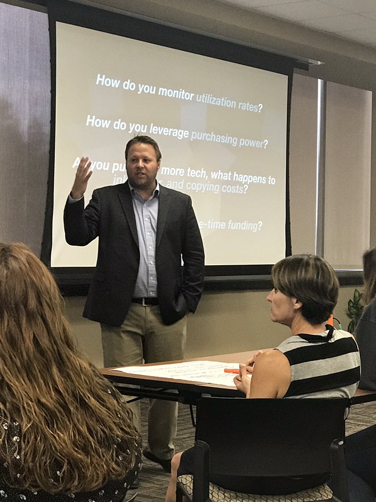 calibinks1's tweet photo. Team YCJUSD learning, planning and growing for student success with @thomascmurray Future Ready https://t.co/W2oTmELBIA