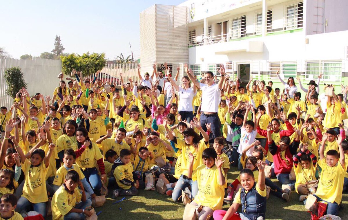 En <a href="/RMfundacion/">Fundación RM</a> ayudamos a los niños en su desarrollo con el programa NED. Saben que significan sus siglas? N🍎E📚D⚽ #FelizMartes #4ctitud