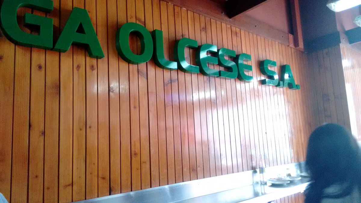 YeseZevallos's tweet photo. Cuando tienes que hacer algunos trámites en el #Callao pero te hambre en el camino
#MiCallaoTieneHistoria
#Olcese
#Pizza https://t.co/k0mVOYBntX
