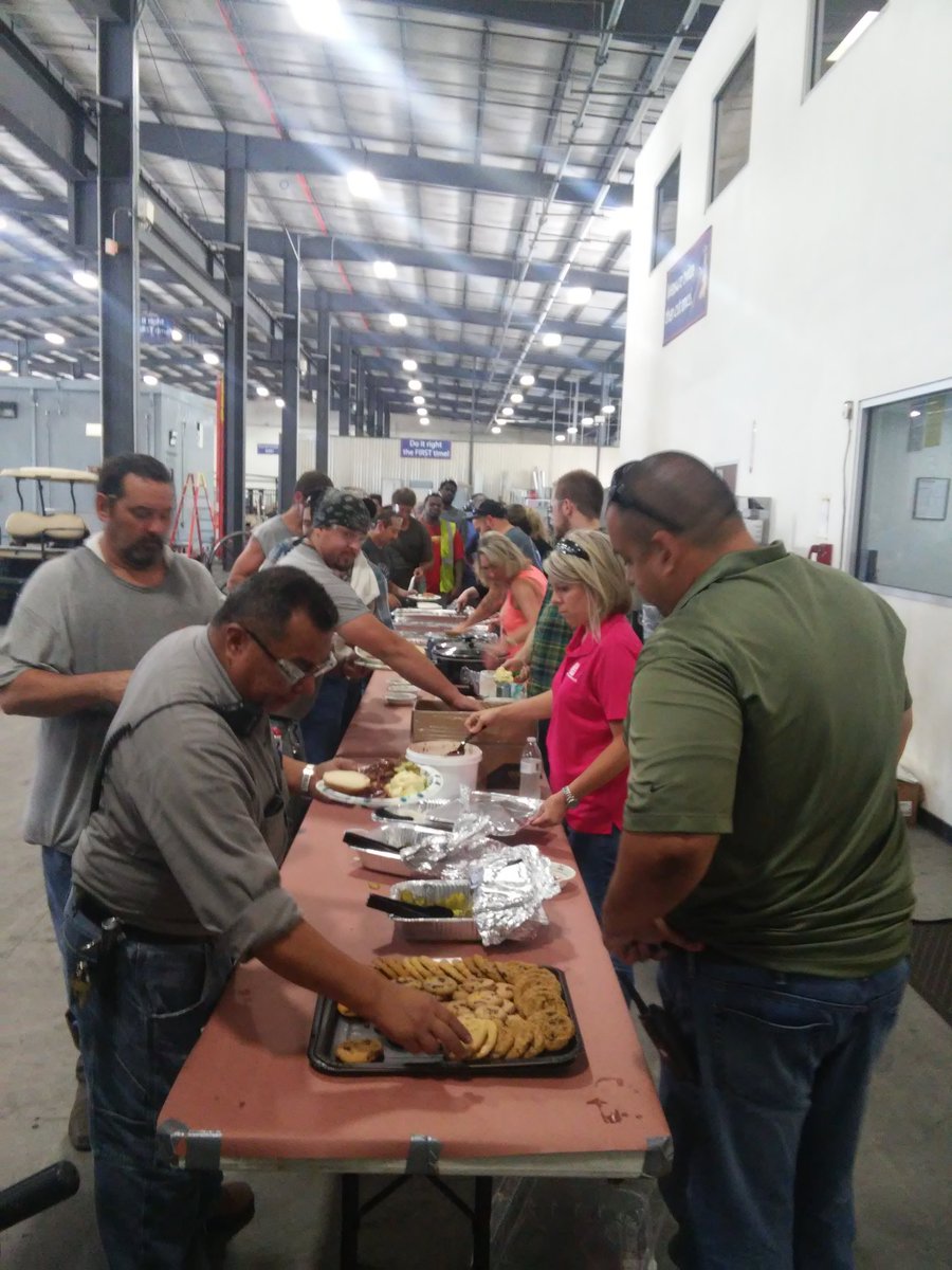 protectcontrols's tweet photo. Had a great lunch to celebrate over 190 days without incident, way to go safety team! #Safety #PCI #Lunchtime https://t.co/n6Dpcq79v3