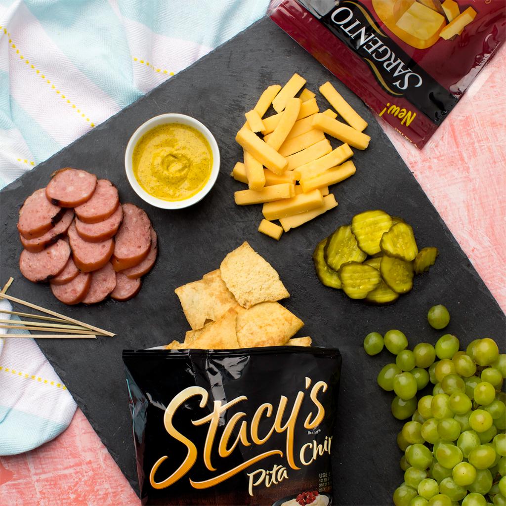 GerbesMarket's tweet photo. Combine @SargentoCheese, @StacysPitaChips, &amp; @EckrichMeats for simple, chic charcuterie board. #SummerIsDelicious https://t.co/ncEuhRAuE4 https://t.co/QH7QEaqVGX
