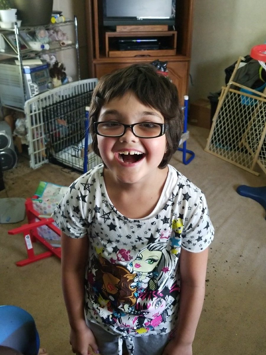 cdsamsjr80's tweet photo. Her reaction from getting tweets from her 2 favorite wrestlers @DJClickNPlay @SageCainan12 u made her day thank you #feelingfilthy https://t.co/s9HCausEf8