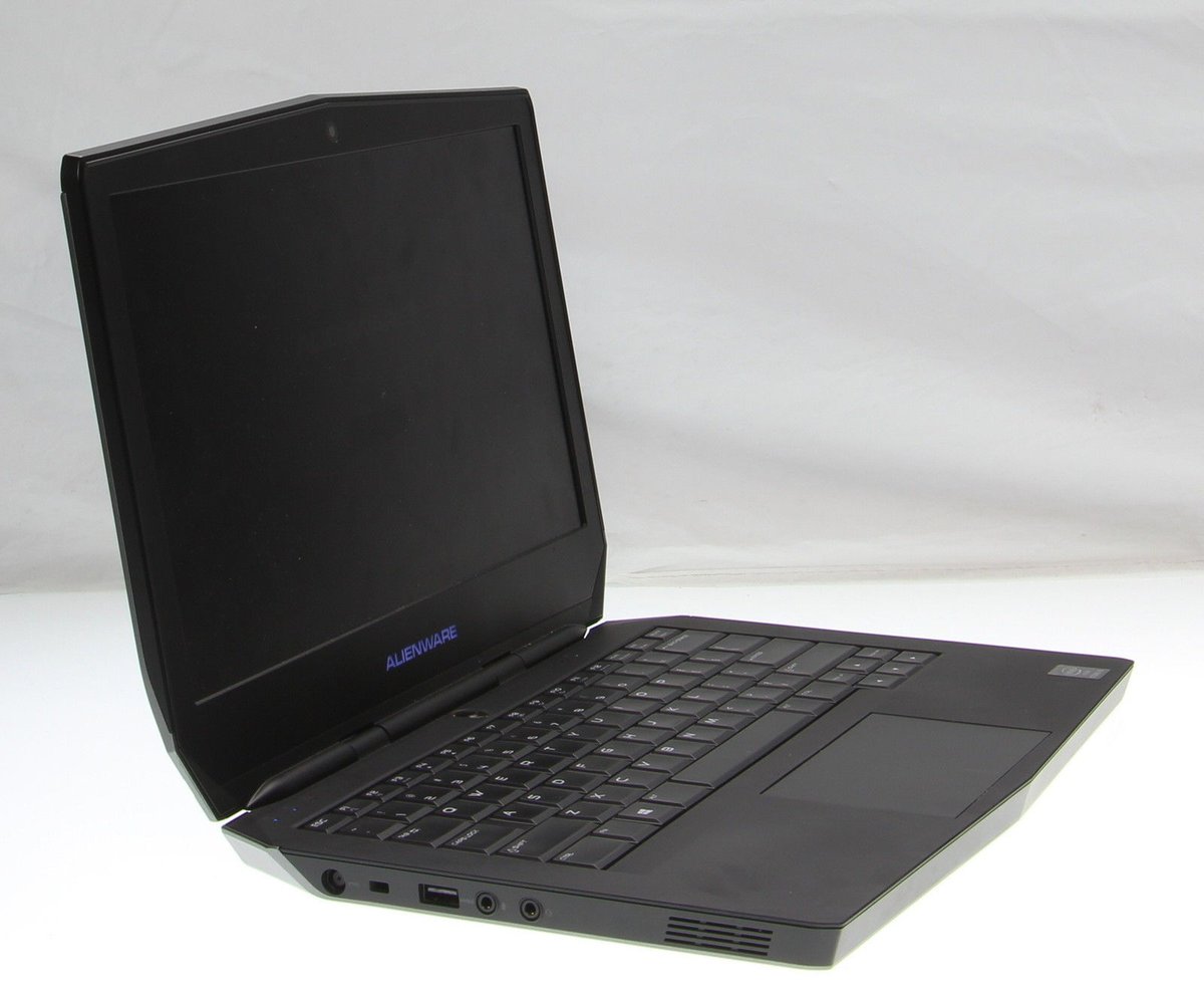 718ft's tweet image. ALIENWARE i7 GIVEAWAY!

To Enter:(i'll check)
-Follow @718ft 
-Turn ON Notifications 
-RT &amp;amp; LIKE THIS 
-Show Proof!

GOODLUCK TO YOU !❤️🍀