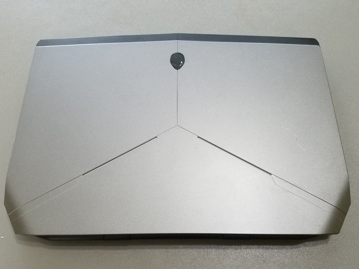 718ft's tweet image. ALIENWARE i7 GIVEAWAY!

To Enter:(i'll check)
-Follow @718ft 
-Turn ON Notifications 
-RT &amp;amp; LIKE THIS 
-Show Proof!

GOODLUCK TO YOU !❤️🍀