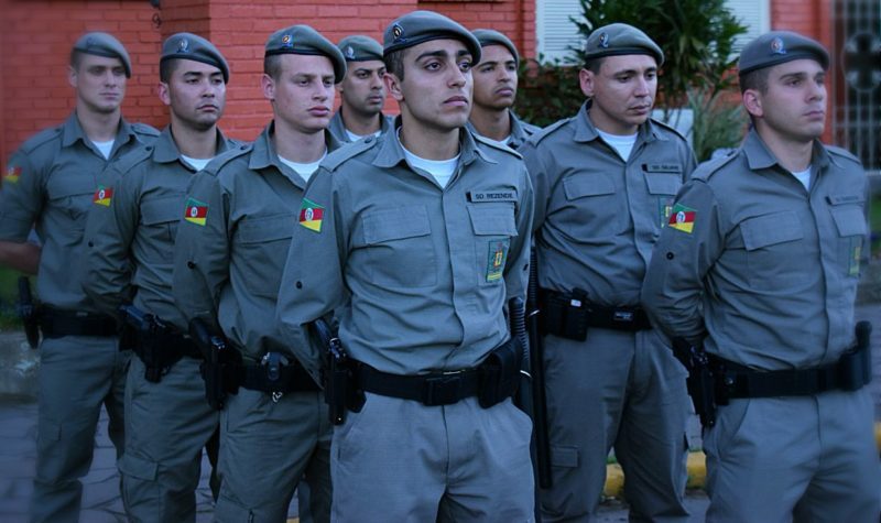 gramadofm's tweet photo. Soldados recém-formados integram Batalhão Turístico https://t.co/X5yNm3UciL https://t.co/N0V63wY3tD