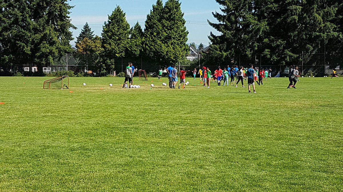 ohana_annie's tweet photo. Leaders vs kids...excitement was palpable. Looking forward to tournament starting tomorrow! #sd36learns #campnext https://t.co/urvujovxHz