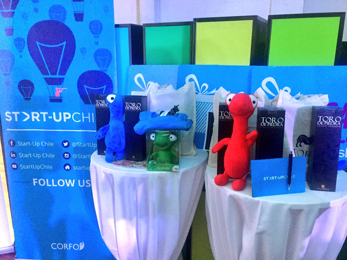 startupchile's tweet photo. Ad portas de empezar el #Techevening de Wellness y Lifestyle.Gracias a nuestros auspiciadores @BancoBci @TRANSBANK @VinaRequingua @MSFTChile https://t.co/FekI9BV9kJ
