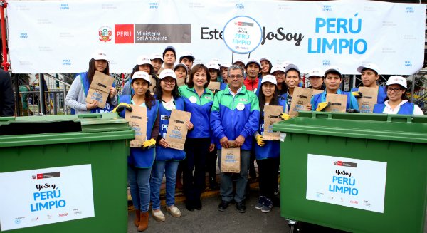 MinamPeru's tweet photo. Este 29 de julio el reto es mantener limpias las calles ¡Súmate a #YoSoyPerúLimpio ! Más información ►https://t.co/Trw8H6jlTF https://t.co/RFrxwKt8tb