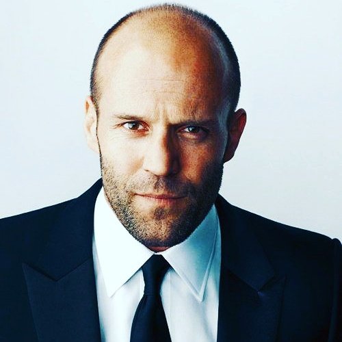 esthercz92's tweet photo. BOLDOG SZÜLINAPOT A VILÁG LEGJOBB SZÍNÉSZÉNEK❤️❤️❤️❤️ #JasonStatham #Jason50 https://t.co/uOzofZkriG