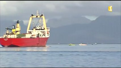 Polynesiela1ere's tweet photo. Canal de Panama : Quels aménagements pour le port de Papeete: La troisième écluse du canal de… https://t.co/nCSRHz7kSY #Le_Port #Papeete https://t.co/EXjk4YGAyv