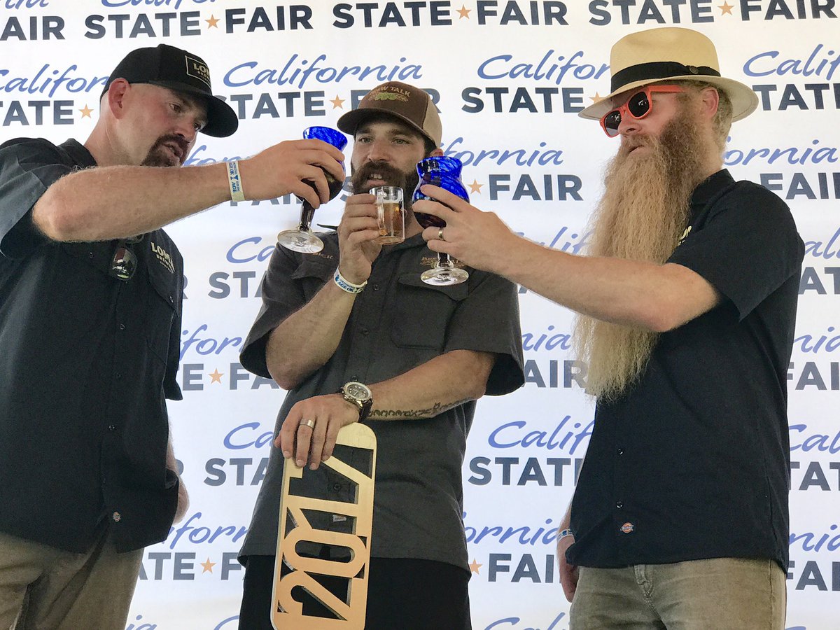 brewtalktv's tweet photo. Cheers 2 #CA2017BreweryOfTheYear @LomaBrew thanks for the fun interview @KYouk_2036 and @AnotherBeardy @CAStateFair @CharlieBoyProdu #beer https://t.co/jUiQ9n0FYf