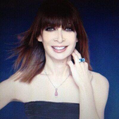 Happy birthday Illeana Douglas! 