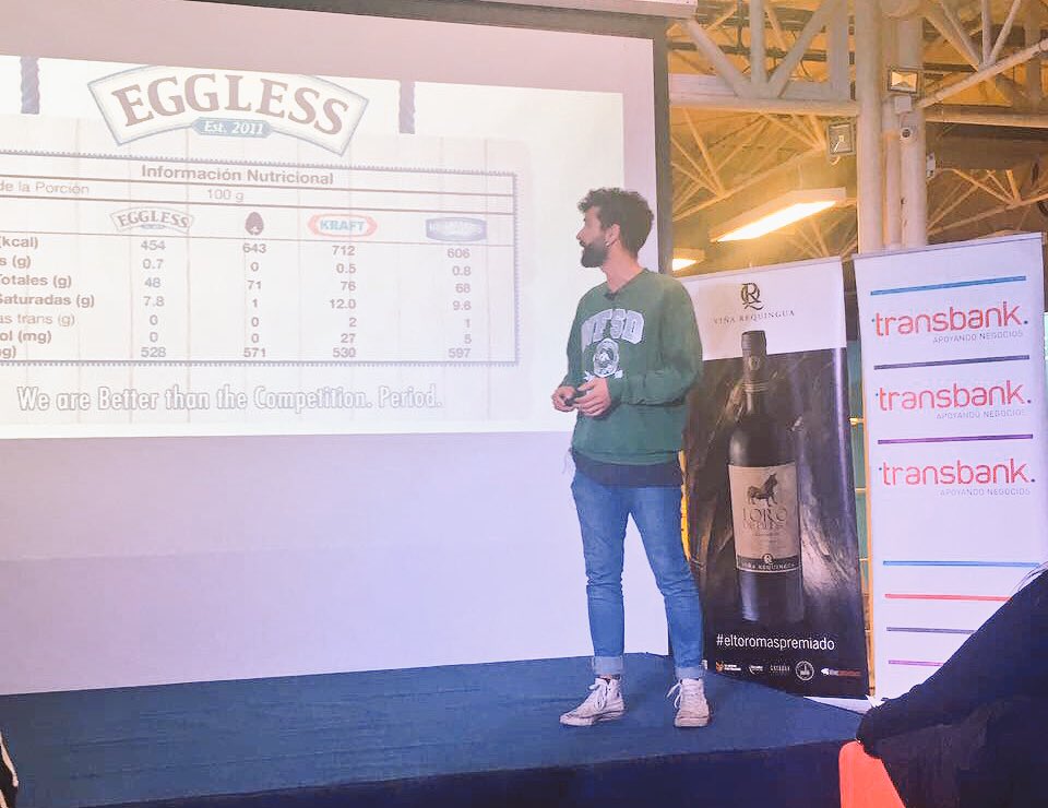 BancoBci's tweet photo. Conoce esta innovadora mayonesa de @EgglessMayo 100% vegetal, sin gluten y sin colesterol 😱#TechEvening @startupchile https://t.co/DkpcGXmGJQ