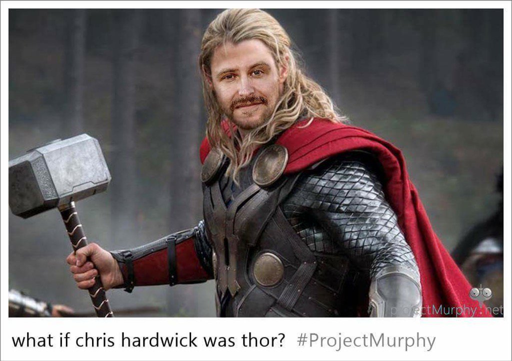 Sqwitter's tweet photo. Watch your back @chrishemsworth @midnight #ProjectMurphy https://t.co/9mVwXKflv8