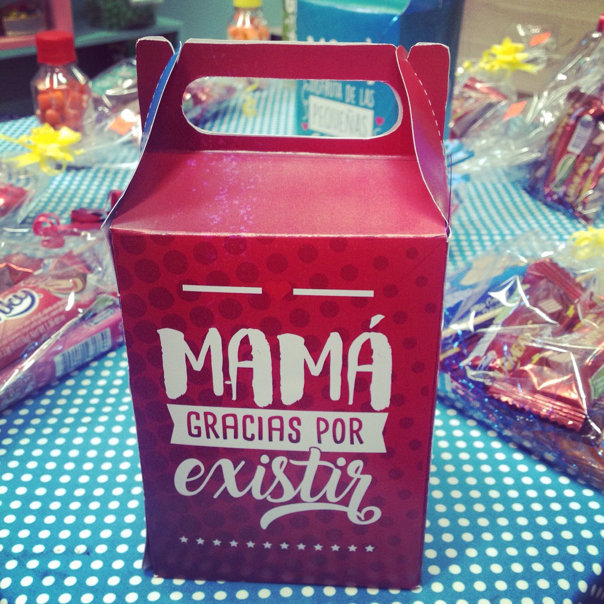 kin_candy's tweet photo. Detalles, dulces y objetos decorativos encuentran en nuestra tienda los esperamos!!! Muy pronto nueva colección de TIVO OBJETOS DECORATIVOS https://t.co/yiEGr88PFw
