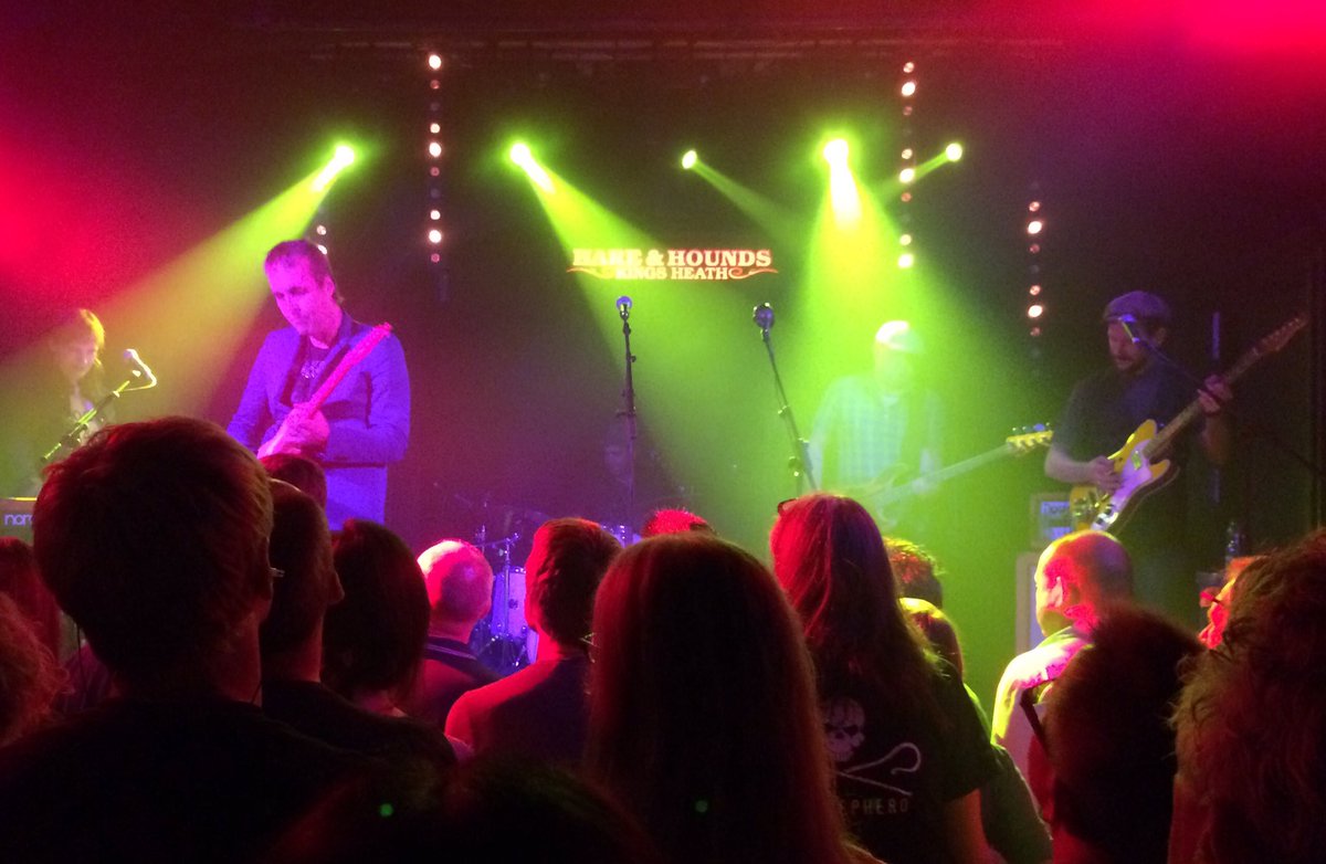 Music lovers! Just been to see Chuck Prophet playing live in Birmingham. Loud but great finger pickin stuff...
