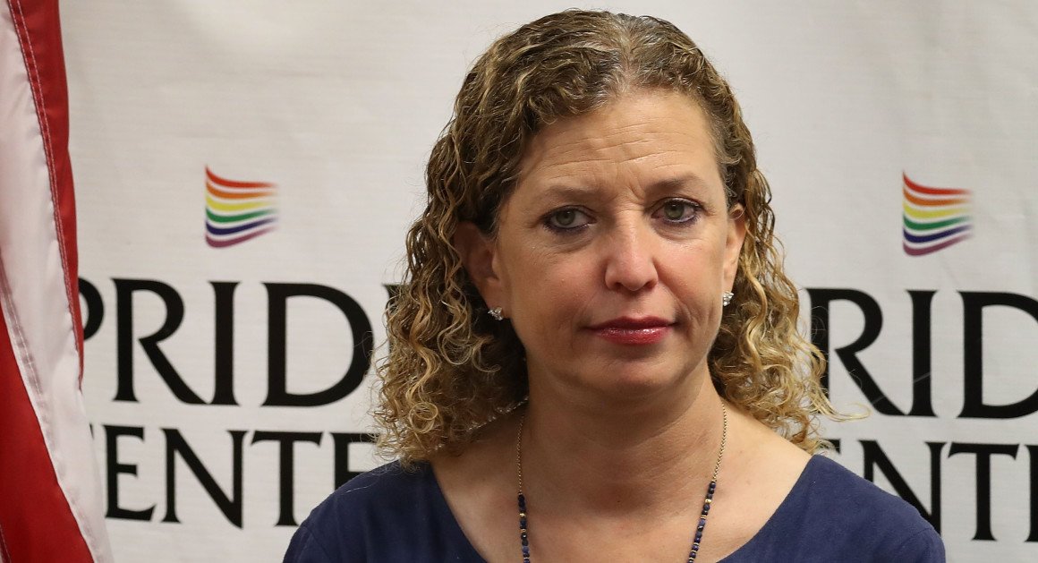politico's tweet photo. Wasserman Schultz aide arrested trying to leave the country https://t.co/GQKPhY7478 https://t.co/VvTsozj8hv