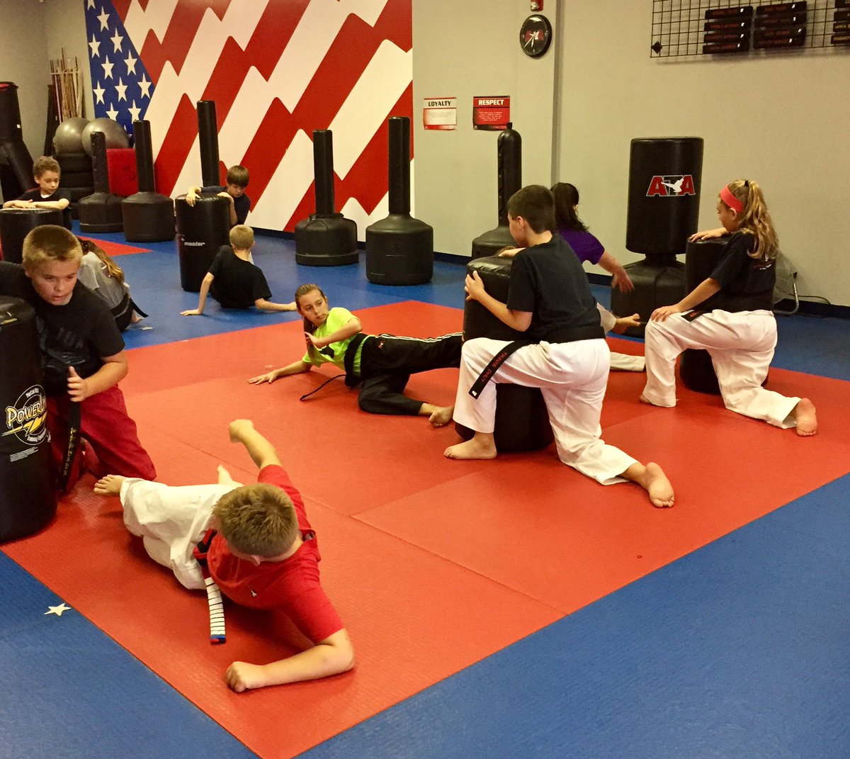 k4k2351's tweet photo. ATA Martial Arts Pottstown Pa.
Building strong confident young leaders. 484-945-0800 https://t.co/jHK2iOKSb0