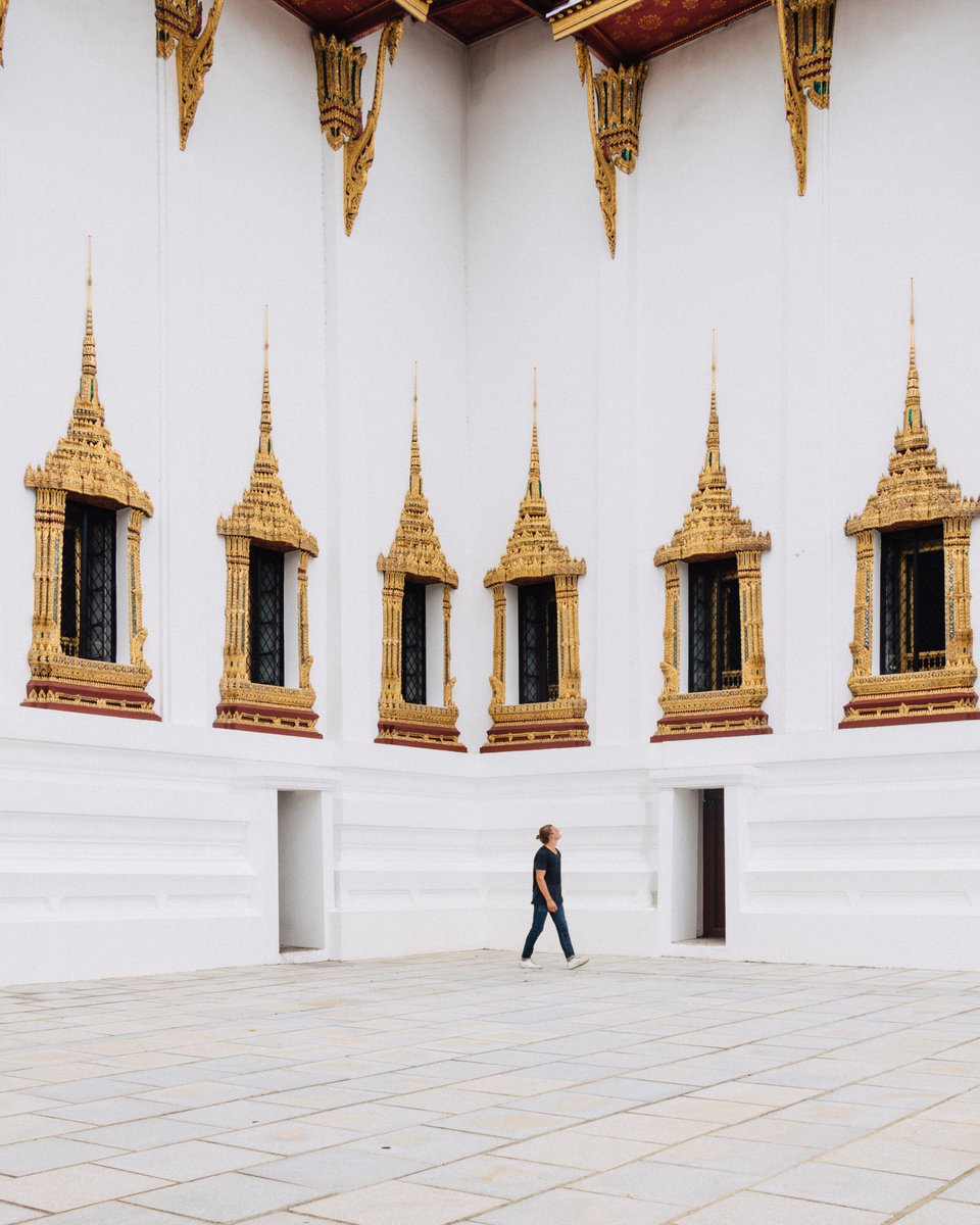 PlacePassTravel's tweet photo. #TravelTuesday is the perfect day to book a walking tour of Bangkok, Thailand and the GrandPalace. PC: @letsgotravel  #PlacePass https://t.co/XXf4ad7YYa