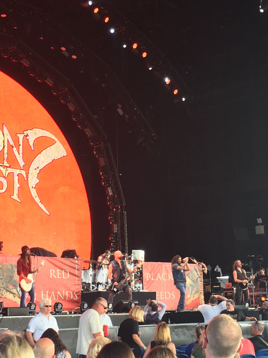 nathant84's tweet photo. @shamansharvest Rockin out https://t.co/0x1troW5VR