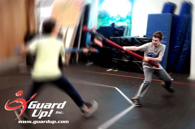 GuardUp's tweet photo. #HistoricalWarriors Drew and Tim duel with #halberds. Try a free #history #sword class and travel through time: https://t.co/vuhmWe0Nr7 https://t.co/eKq7yKvGnW