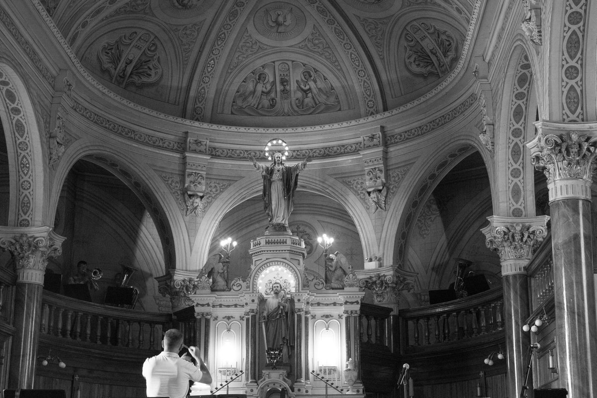WindBandMaestro's tweet photo. concert opening with Gabrielli double brass quintet- photo Matthew Sharp #FestivalInternationalHautesLaurentides #fihl #MusiqueR22eR #R22eR https://t.co/fWEucSY2dP