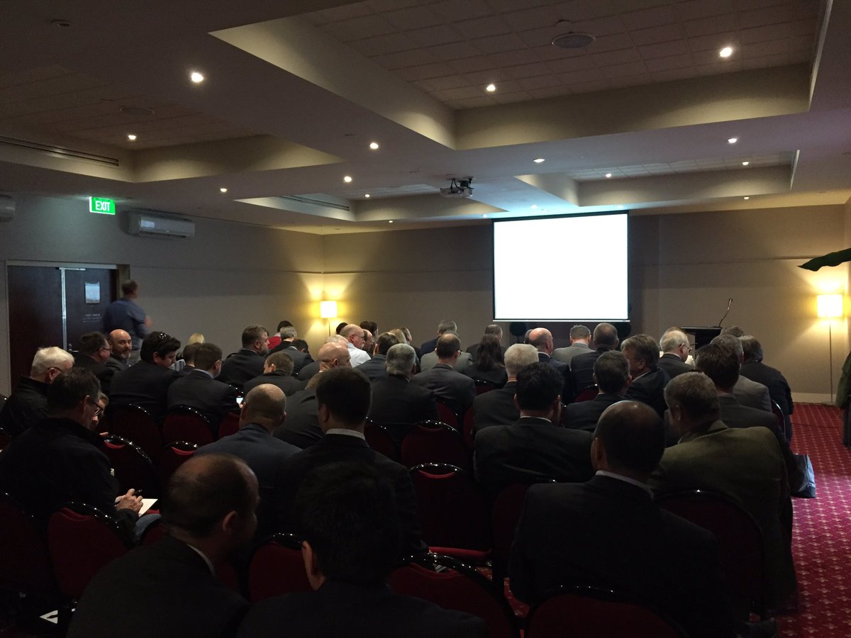 embarnett78's tweet photo. #JP2060 #hqforcomd #1CHB #2GHB #17CSSBDE standing room only at industry brief #innovation #dgtradoc https://t.co/uTYtMZL7Na