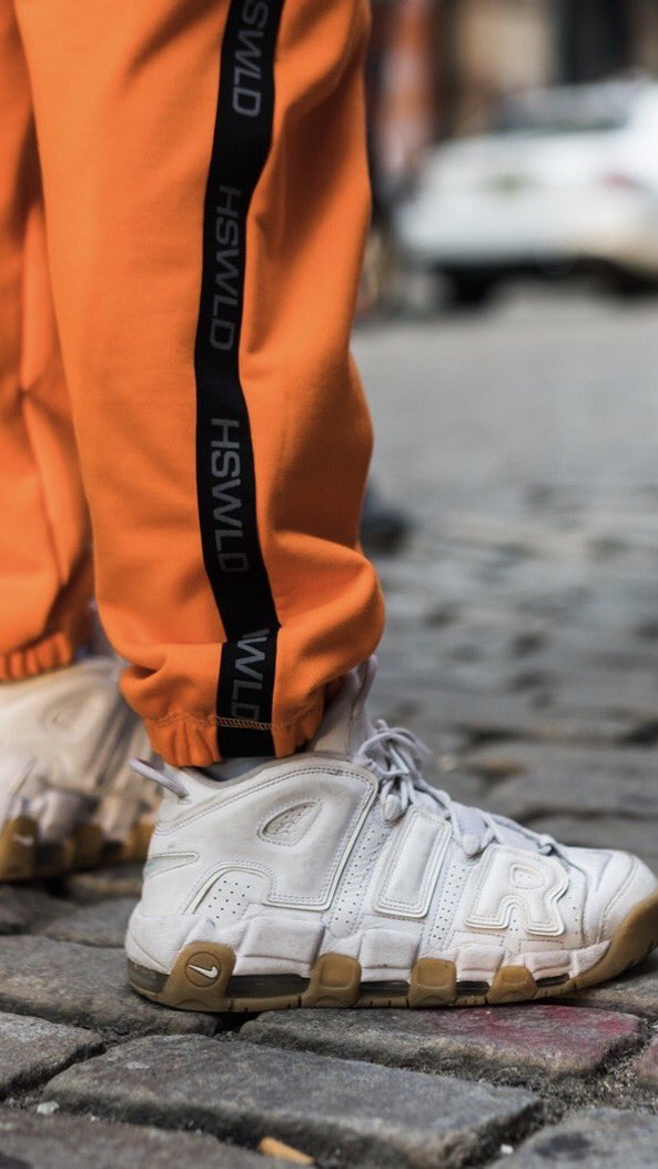 KicksterApp's tweet photo. Nike Air “Uptempo” in SoHo https://t.co/hRJwkEuDTH